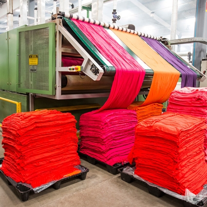Produção de têxteis evolui em Maio